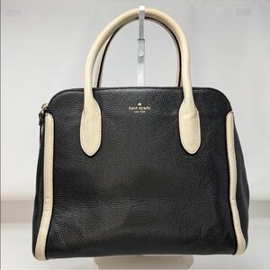 Kate Spade New York Duncan Caroline Lane Handle Bag in black pebbled leather